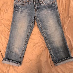 Womens capris distressed
